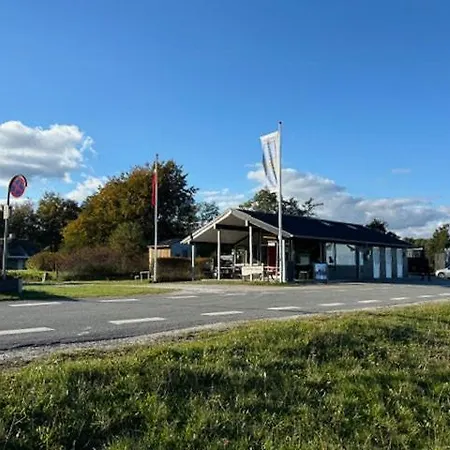 Ferienhaus Comfortable Summer House In *