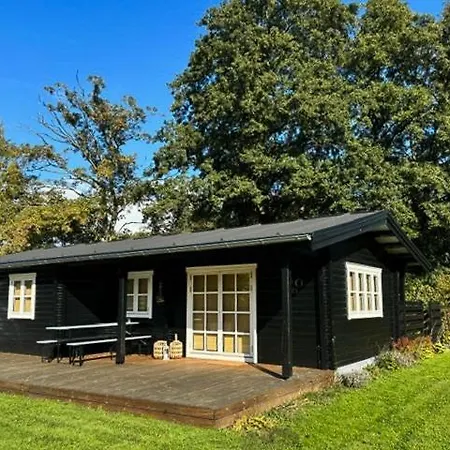 Vakantiehuis Comfortable Summer House In